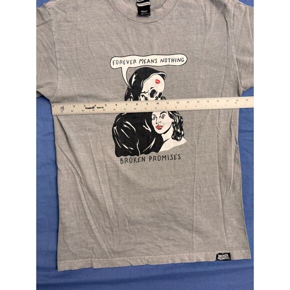 Men's Broken Promises Graphic T-Shirt Medium Gray - Picture 3 of 11